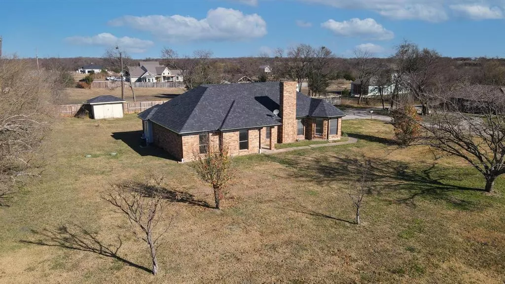 Celeste, TX 75423,1106 N Atkins Drive