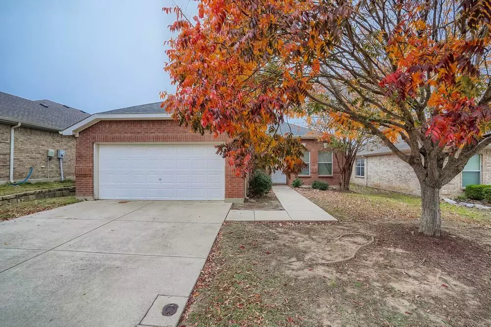 Fort Worth, TX 76244,3805 Sapphire Street