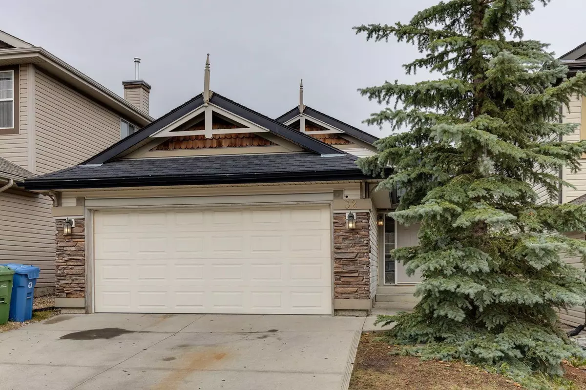 Calgary, AB T3K 6H5,32 Covehaven TER NE