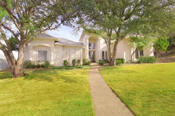 3102 Forest Shores Lane, Highland Village, TX 75077