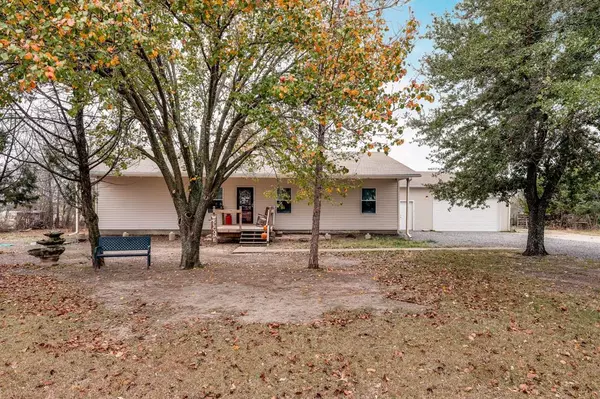 105 County Road 877 Road,  Princeton,  TX 75407