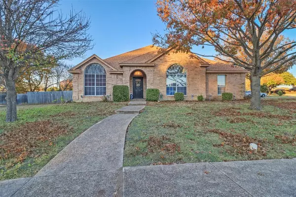 846 Mill Creek Circle, Lancaster, TX 75146