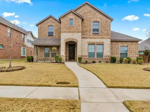 121 Post Oak Drive, Red Oak, TX 75165