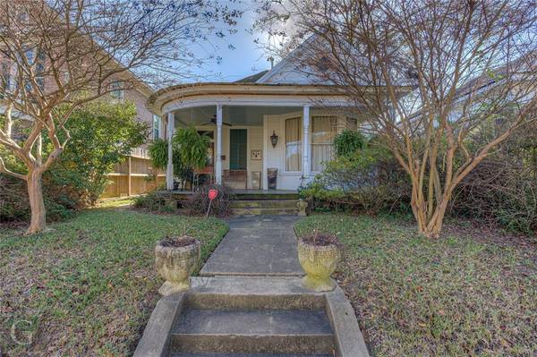 1041 Sheridan Avenue, Shreveport, LA 71104