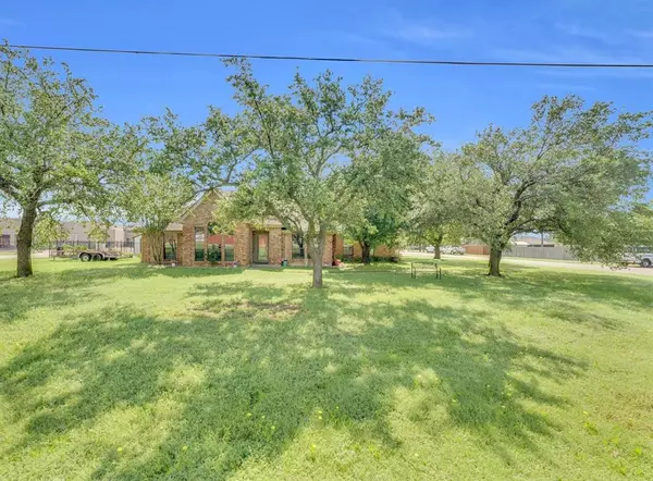 600 N Pearson Street, Godley, TX 76044