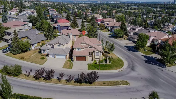 Calgary, AB T3H 2C8,106 Sienna Hills DR Southwest