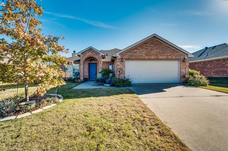 315 Nocona Drive, Waxahachie, TX 75165