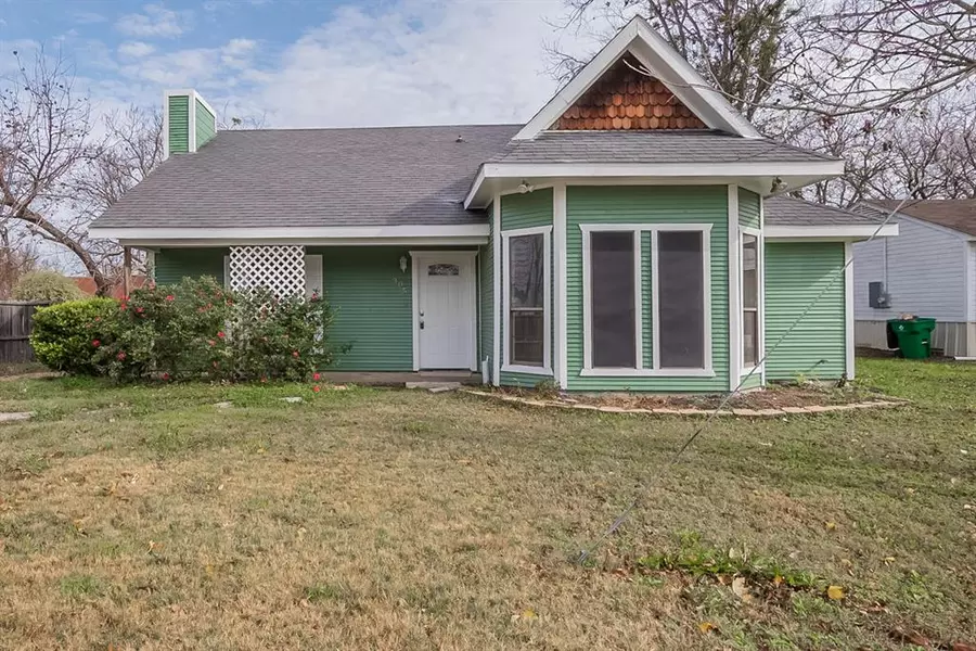 305 S Main Street, Crandall, TX 75114