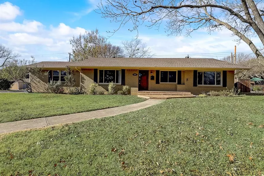 1001 Newberry Drive, Richardson, TX 75080