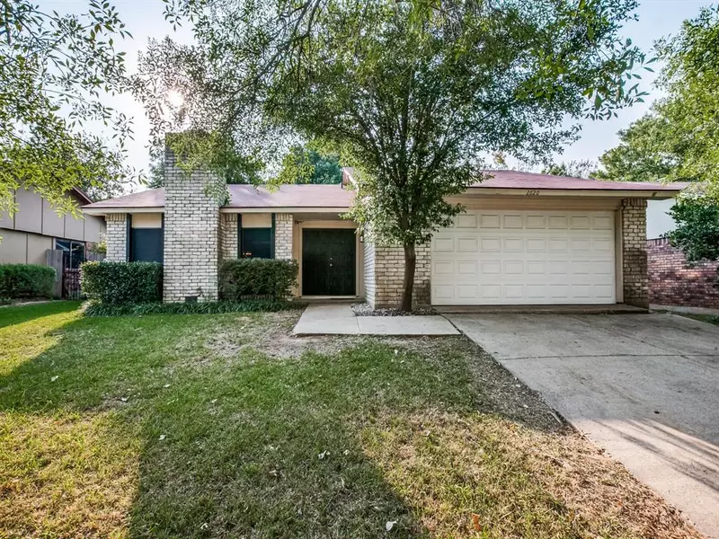 2620 Treeview Drive, Arlington, TX 76016