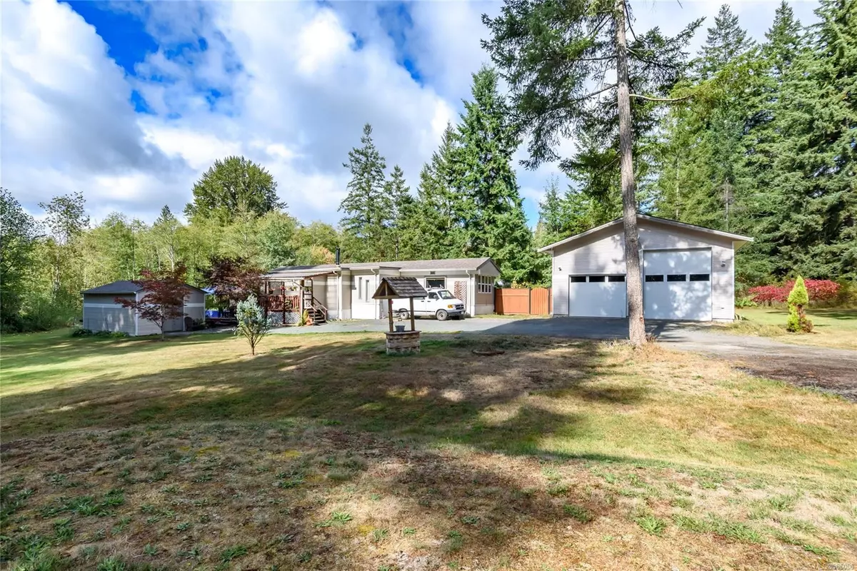 Merville, BC V9N 1W0,7373 Island Hwy N