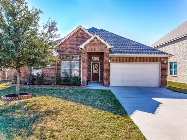 832 Peach Lane, Burleson, TX 76028