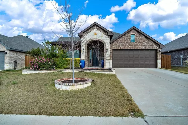 110 Old Spanish Trail, Waxahachie, TX 75167