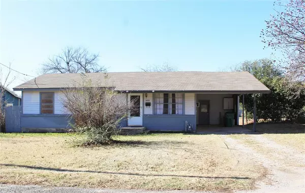 1410 N Estes Street, Stephenville, TX 76401