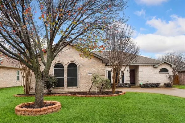 3205 Creekridge Court, Sachse, TX 75048