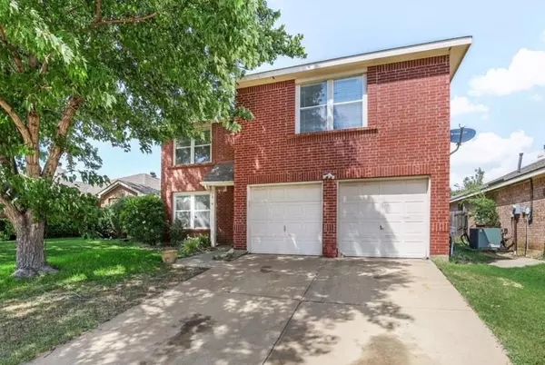 1578 Chivalry Lane, Little Elm, TX 75068