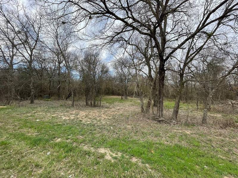 823 County Road 3048d, Corsicana, TX 75109