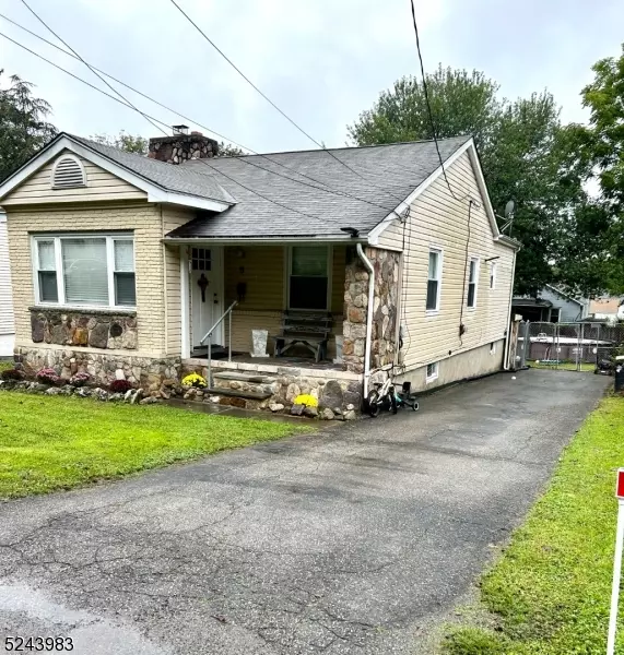 8 South St, Franklin Boro, NJ 07416