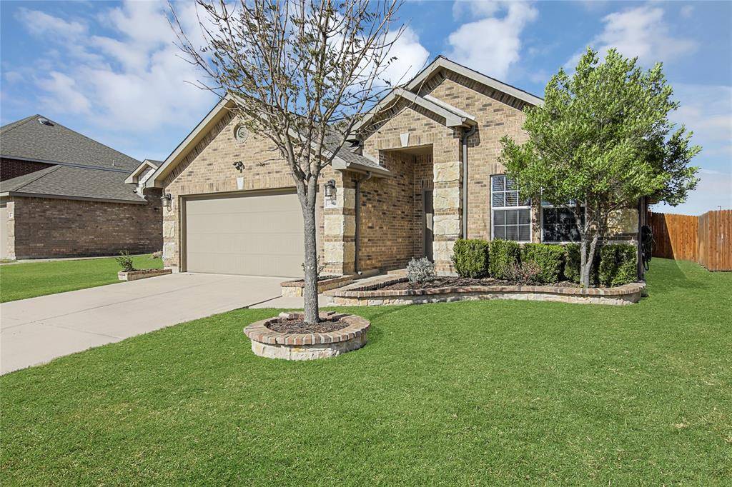 2441 Clairborne Drive, Fort Worth, TX 76177