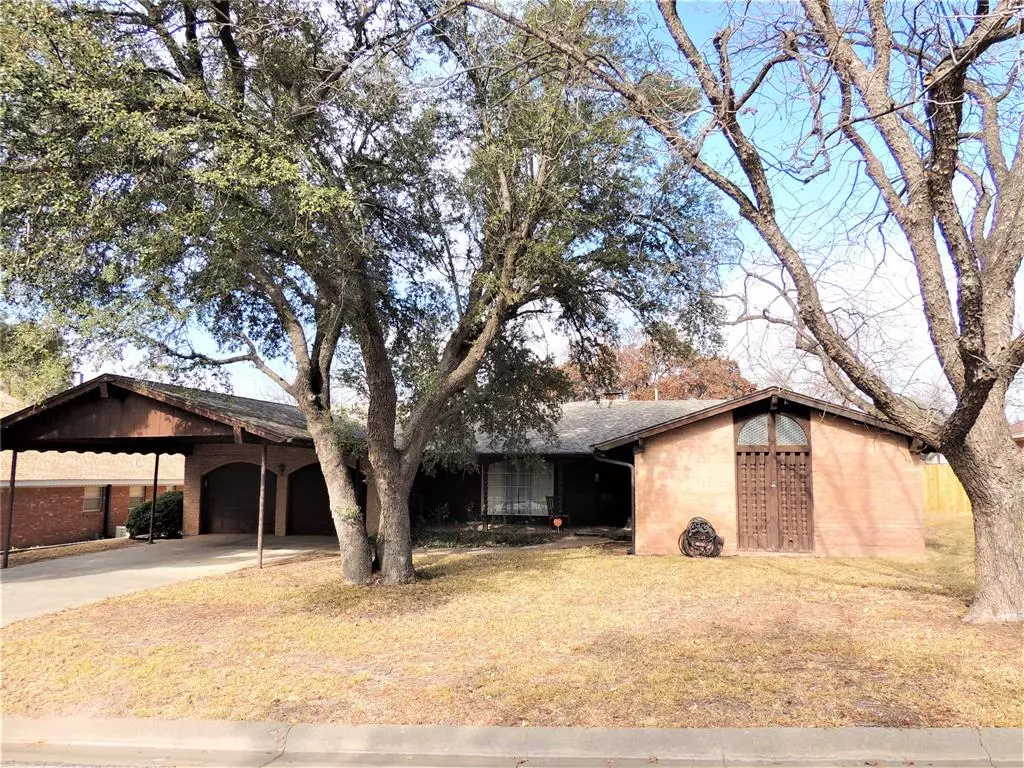 Abilene, TX 79601,826 Canyon Court