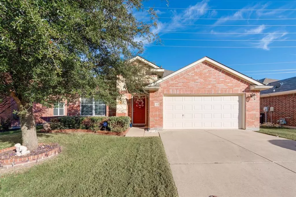 Fort Worth, TX 76262,15628 Gatehouse Drive