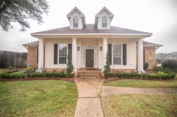 815 Azalea Garden Drive, Shreveport, LA 71115