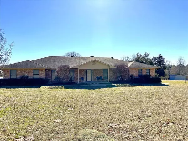 17804 CR 4235, Frankston, TX 75763