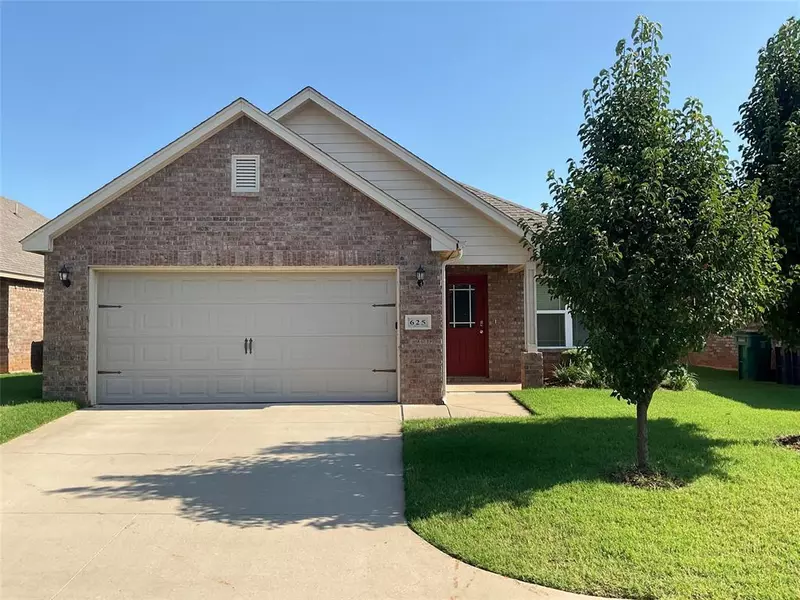 625 Christian Lane, Yukon, OK 73099