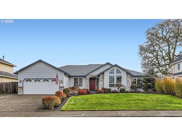 2590 NE LORIE DR, Hillsboro, OR 97124