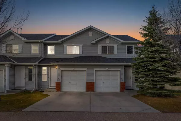 34 Covemeadow Manor, Calgary, AB T3K6G5