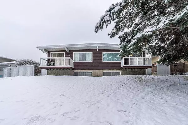 Calgary, AB T2K 4K3,7331 Huntertown CRES Northwest