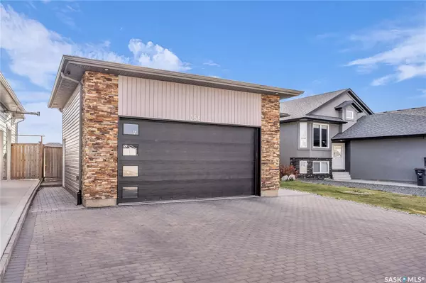 Saskatoon, SK S7W 0R9,358 Arscott CRESCENT