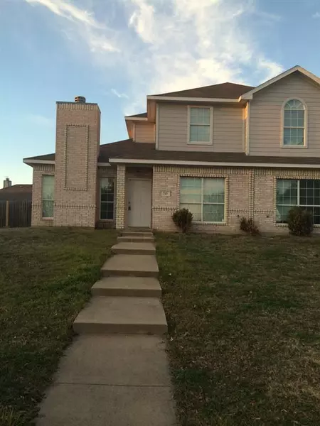 713 Brookhaven Drive #715, Lancaster, TX 75134