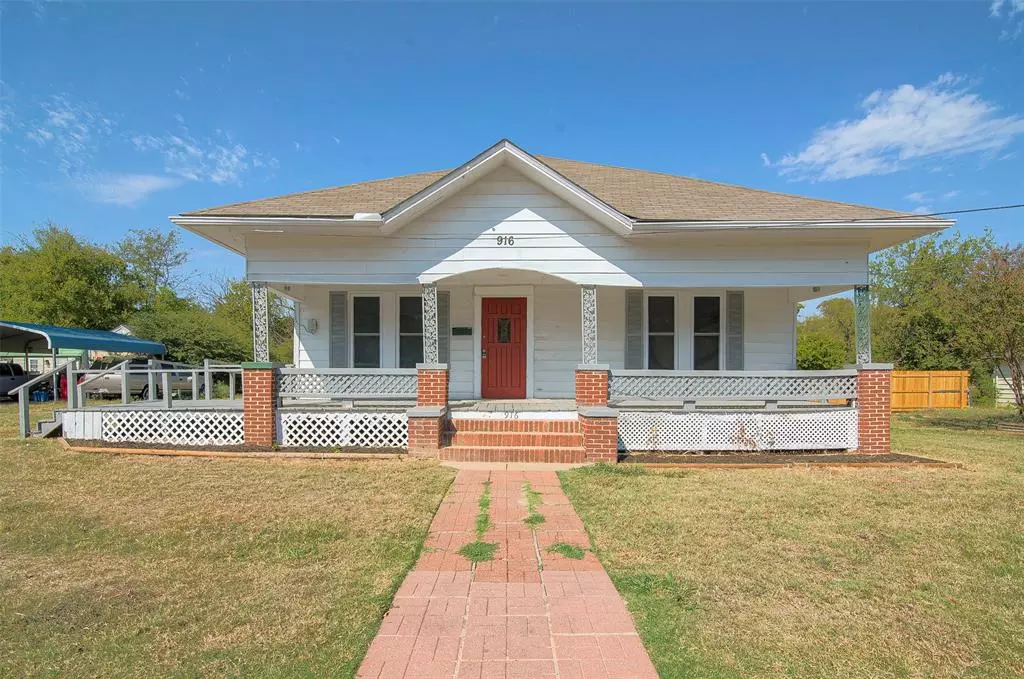 Honey Grove, TX 75446,916 W Main Street