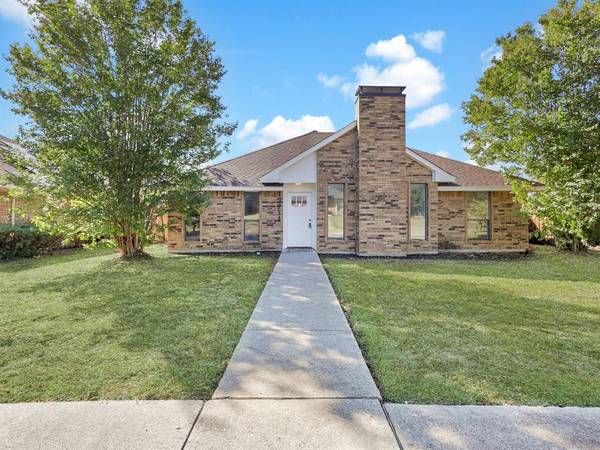 3711 Wingate Drive, Carrollton, TX 75007