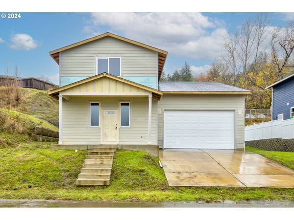 998 FOREST HEIGHTS ST, Sutherlin, OR 97479