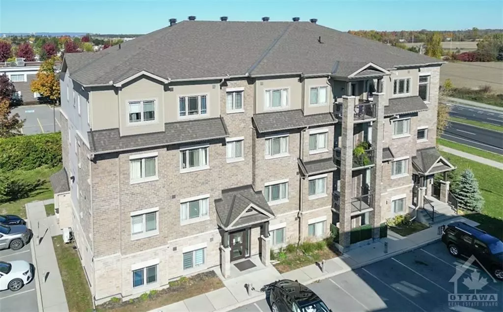 Barrhaven, ON K2J 6B4,365 TRIBECA #8