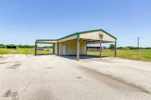 Paradise, TX 76073,2502 County Road 3250