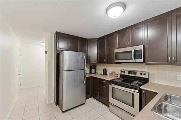 Barrhaven, ON K2J 2L7,148 URBANCREST