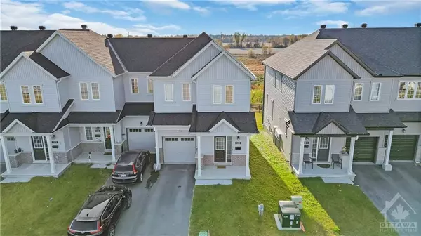 Barrhaven, ON K2J 7B6,108 MAIN HALYARD LN