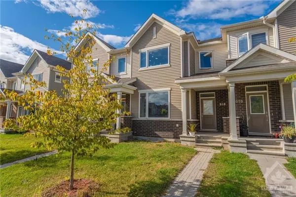 Barrhaven, ON K2J 0K6,816 HORSESHOE FALLS WAY