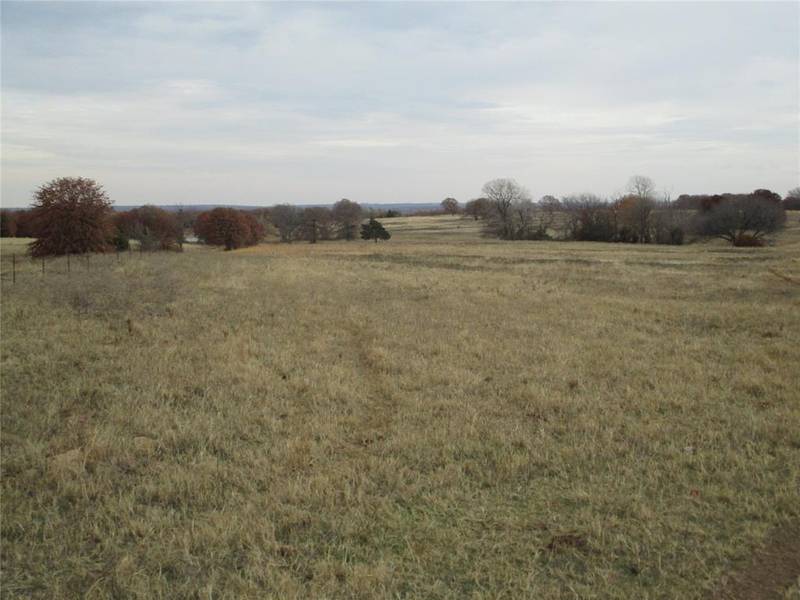 54 AC Huddleston, Sunset, TX 76270