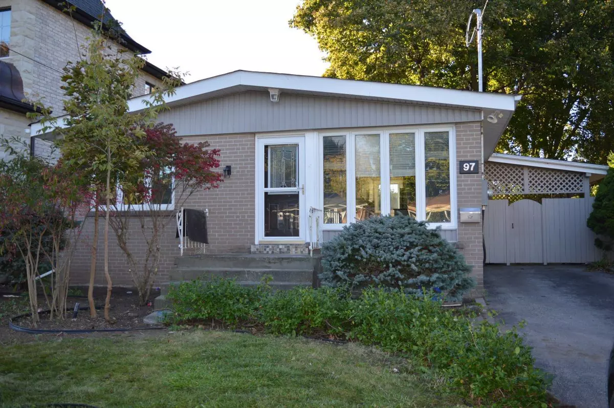 Richmond Hill, ON L4C 2N3,97 Cartier CRES #Lower