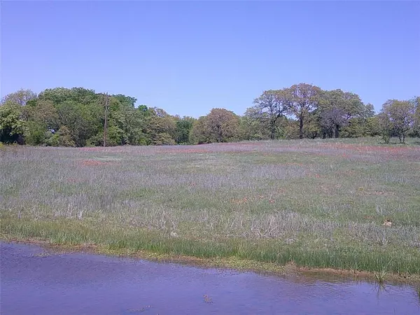 Saint Jo, TX 76265,85 AC Star Mann