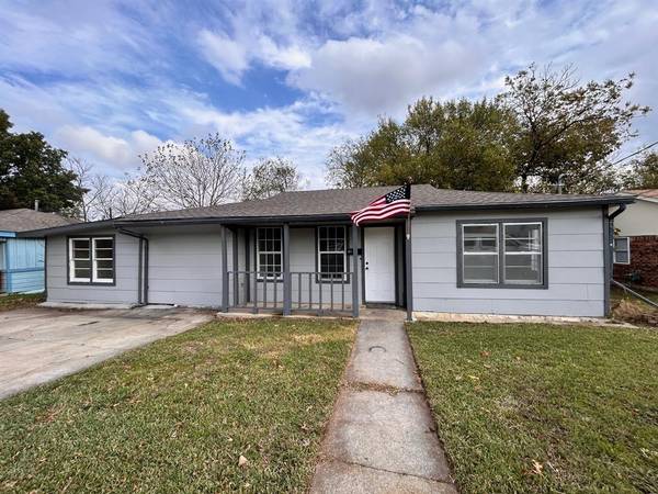 614 White Street, Whitesboro, TX 76273