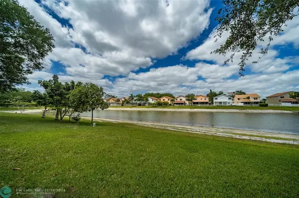 Boca Raton, FL 33428,10423 Boca Springs Dr