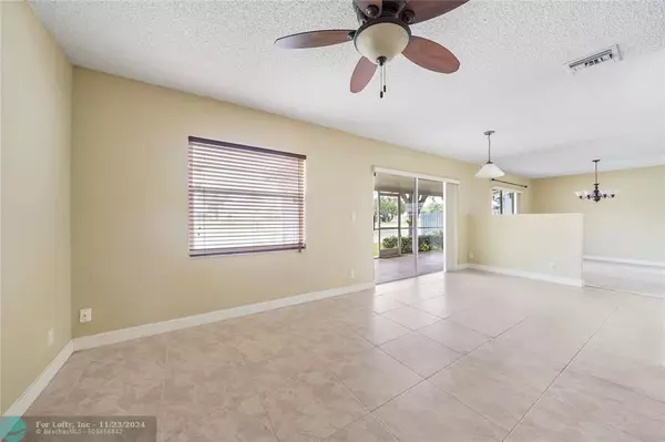 Boca Raton, FL 33428,10423 Boca Springs Dr