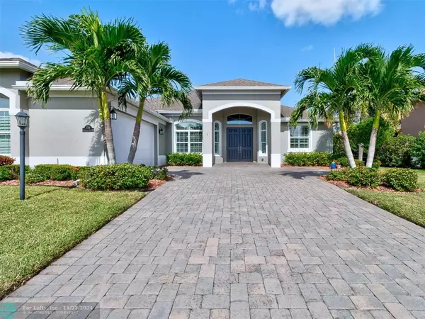 779 Fortunella Cir, Vero Beach, FL 32968