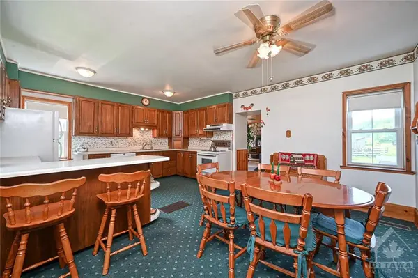 Toledo, ON K0E 1Y0,58 KITLEY BASTARD RD