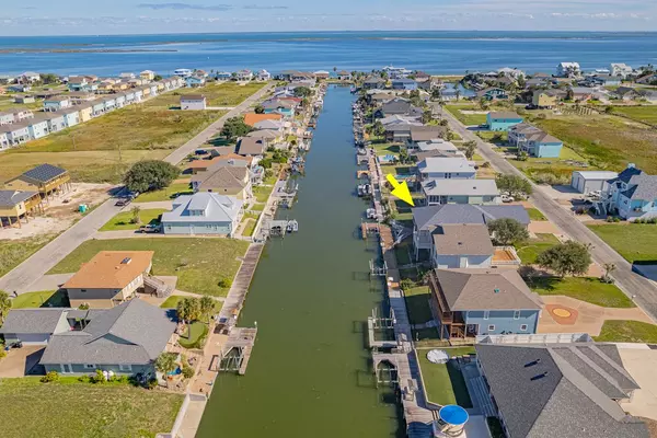 Rockport, TX 78382,204 Lands End